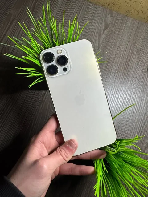 iPhone 13 Pro Max 256ГБ с заменой дисплея и аккумулятора - Наушники в Иваново