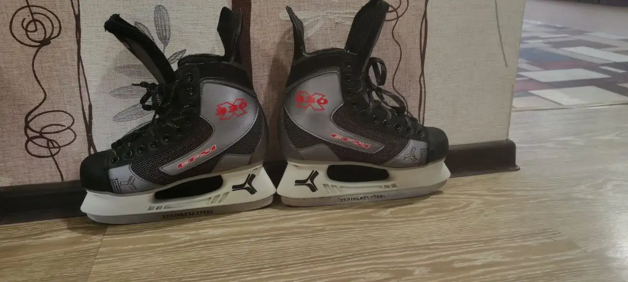 Коньки 39 размера - Хобби и отдых в Иваново