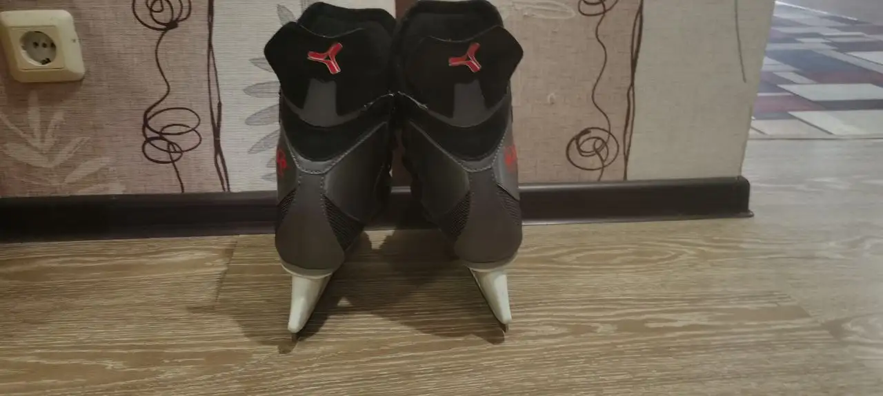 Коньки 39 размера - Хобби и отдых в Иваново