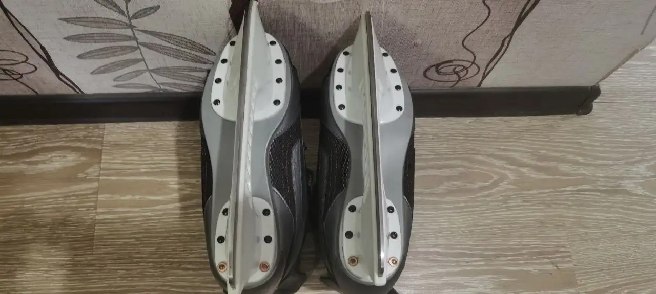 Коньки 39 размера - Хобби и отдых в Иваново