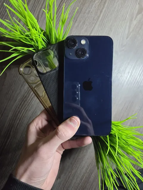 iPhone 13 mini 128Гб с замененным дисплеем - Электроника в Иваново