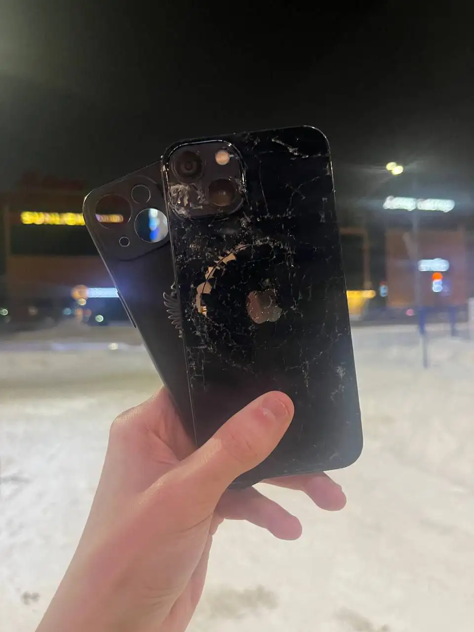 iPhone 13 256Гб в состоянии 4/10 - Смартфоны (Электроника) в Иваново