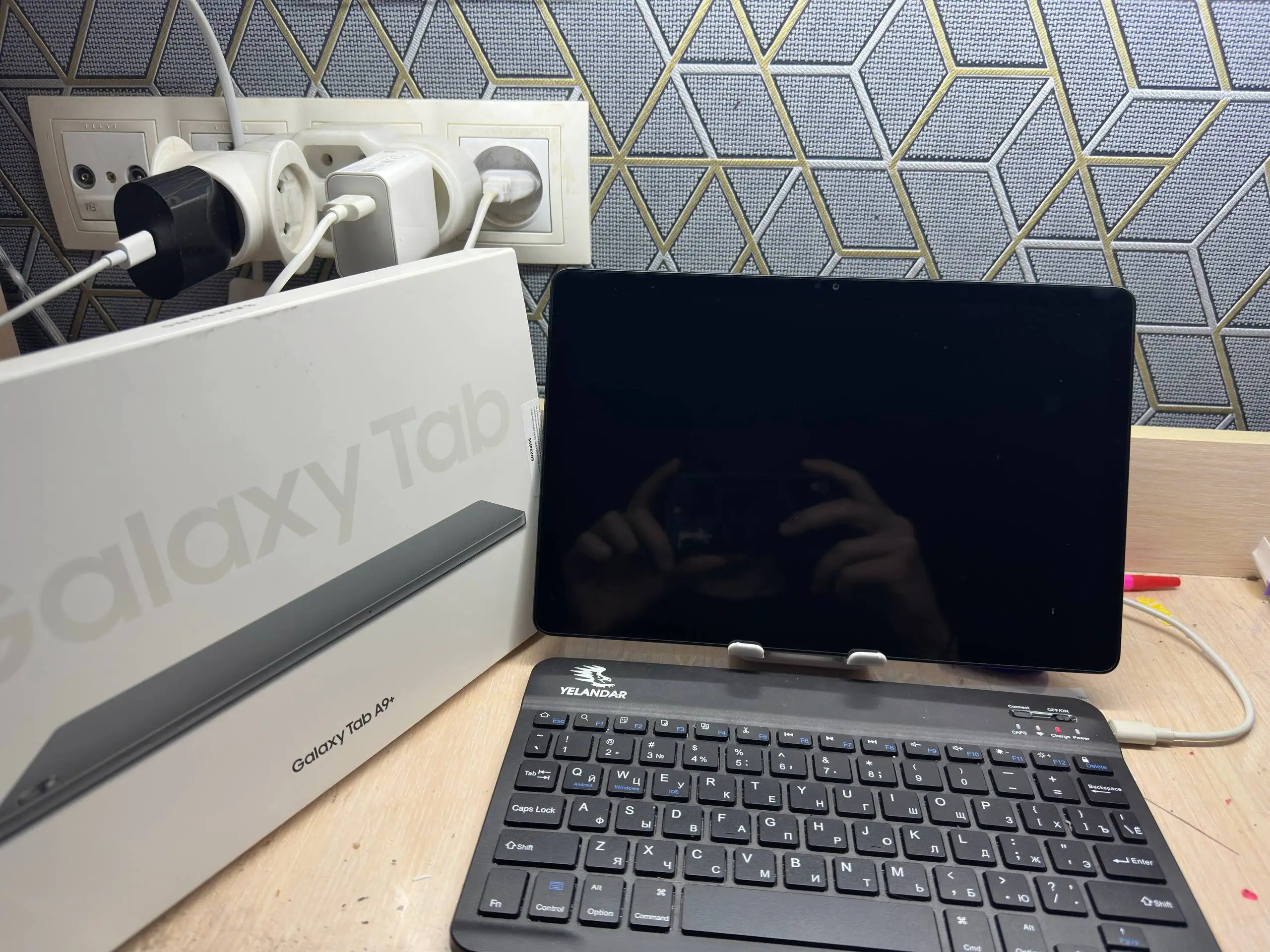 Продаётся планшет Samsung Galaxy TabA9+ в идеальном состоянии - Планшеты (Электроника) в Иваново