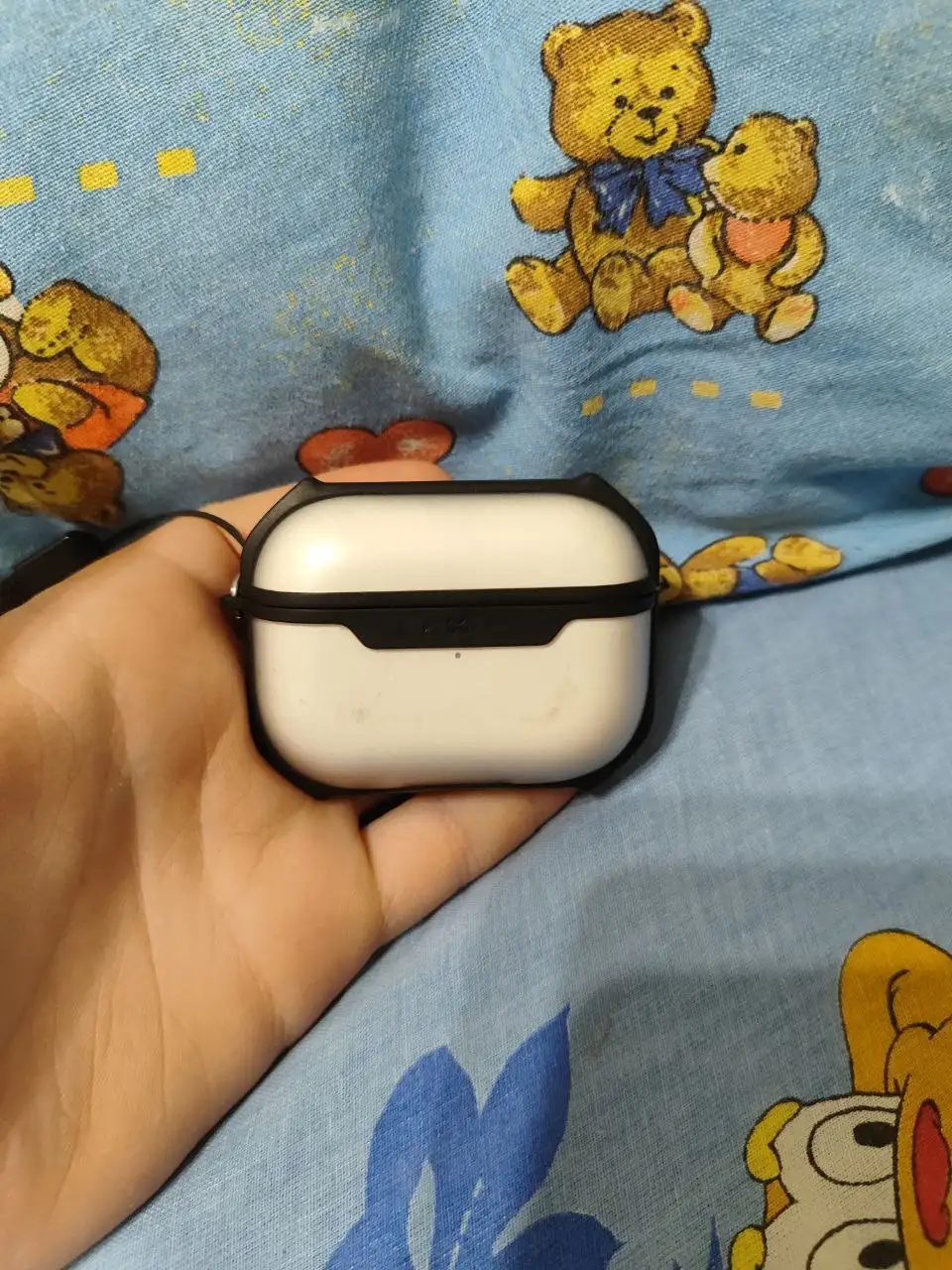 Apple AirPods Pro 2 в хорошем состоянии с чехлом в подарок - Аудиотехника (Электроника) в Иваново