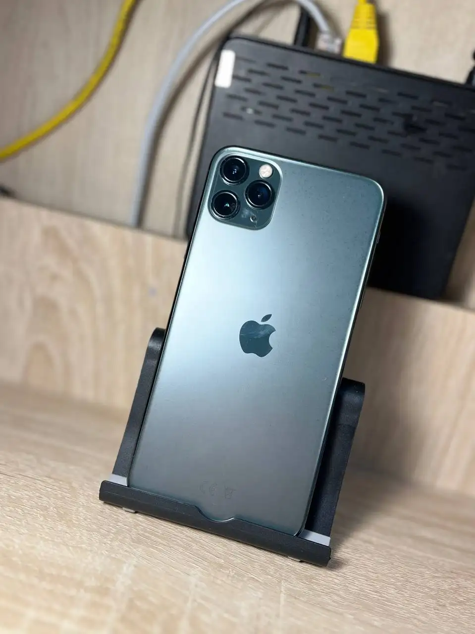 iPhone 11 Pro Max 256 ГБ с чехлом и зарядкой - Смартфоны (Электроника) в Иваново