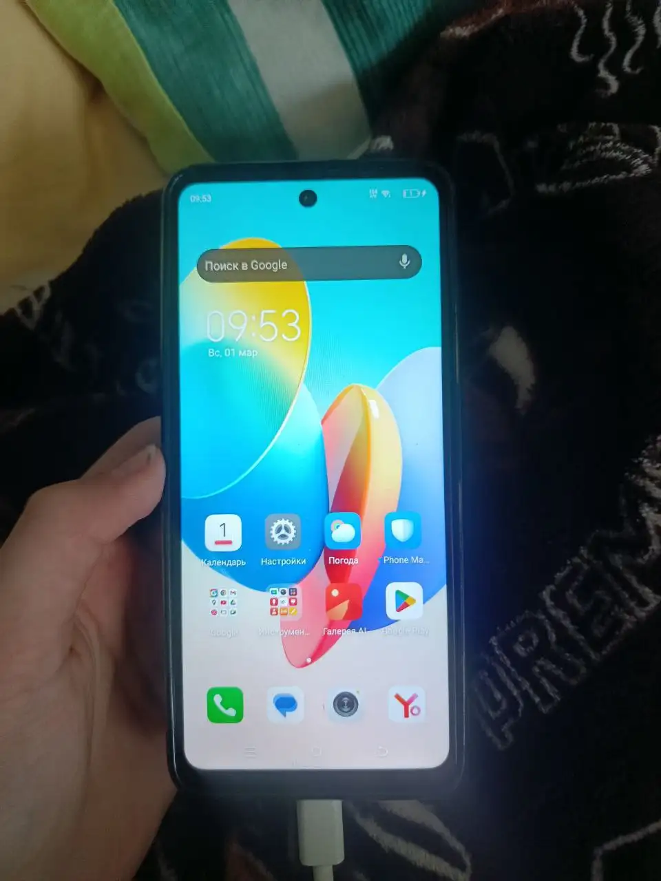 Продам телефон Tecno Spark Go 2024 - Телефоны (Электроника) в Иваново