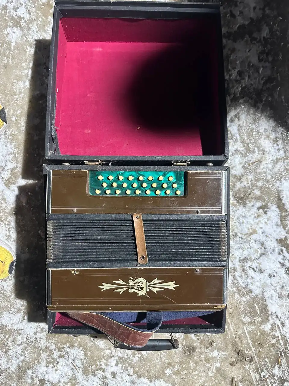 Гармонь Любительская в хорошем состоянии - Музыкальные инструменты (Хобби и отдых) в Иваново