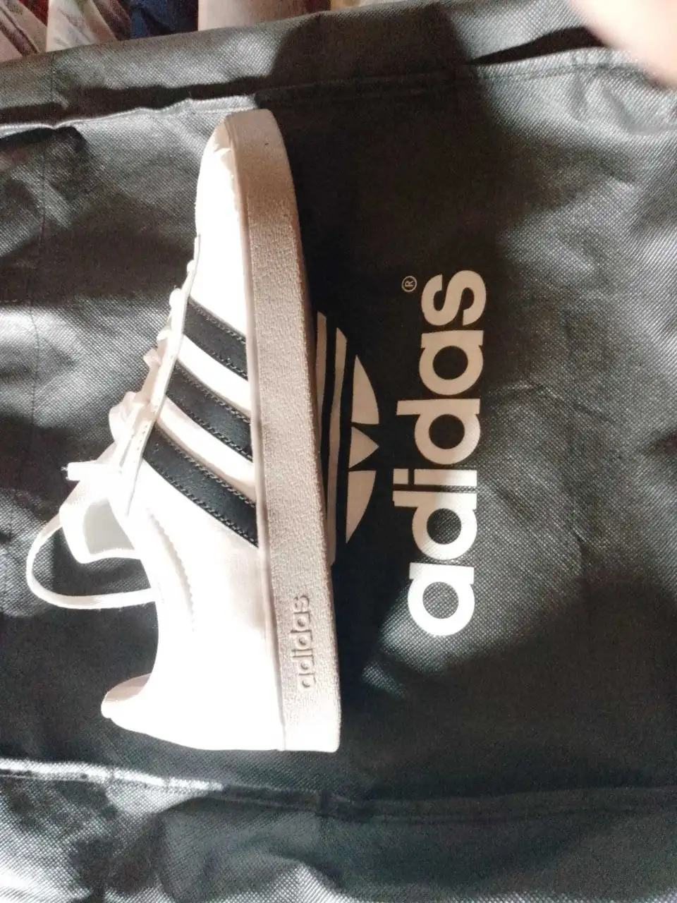 Продам джинсы и кроссовки - Обувь и аксессуары (Одежда) в Иваново