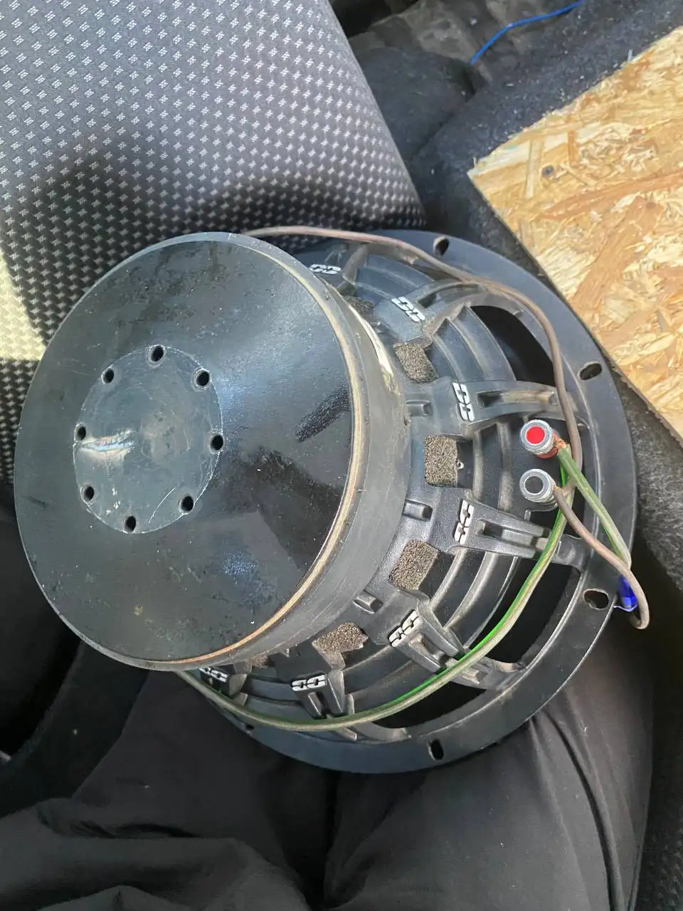 Продам саб с усилителем - Аудиотехника (Электроника) в Иваново