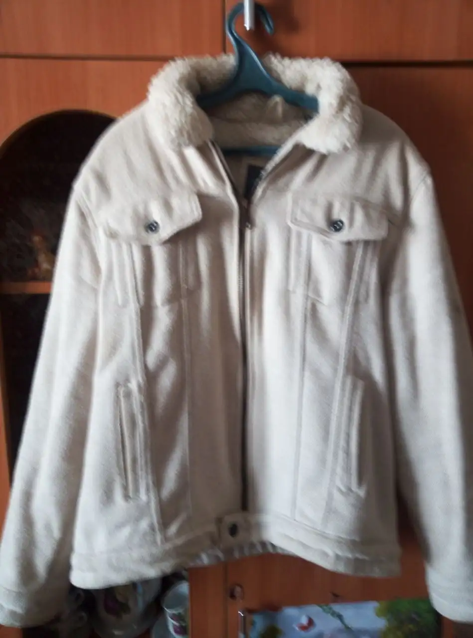 Мужская демисезонная куртка размер 48-50 - Верхняя одежда (Одежда) в Иваново