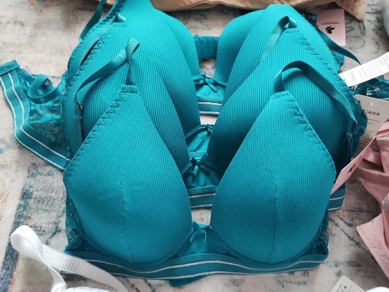 Продажа новых бюстгальтеров - Нижнее белье (Одежда) в Иваново