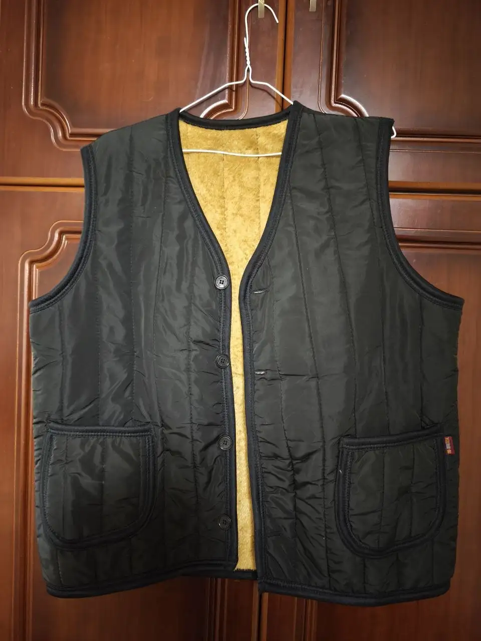 Жилет новый размер 50-52 - Верхняя одежда (Одежда) в Иваново