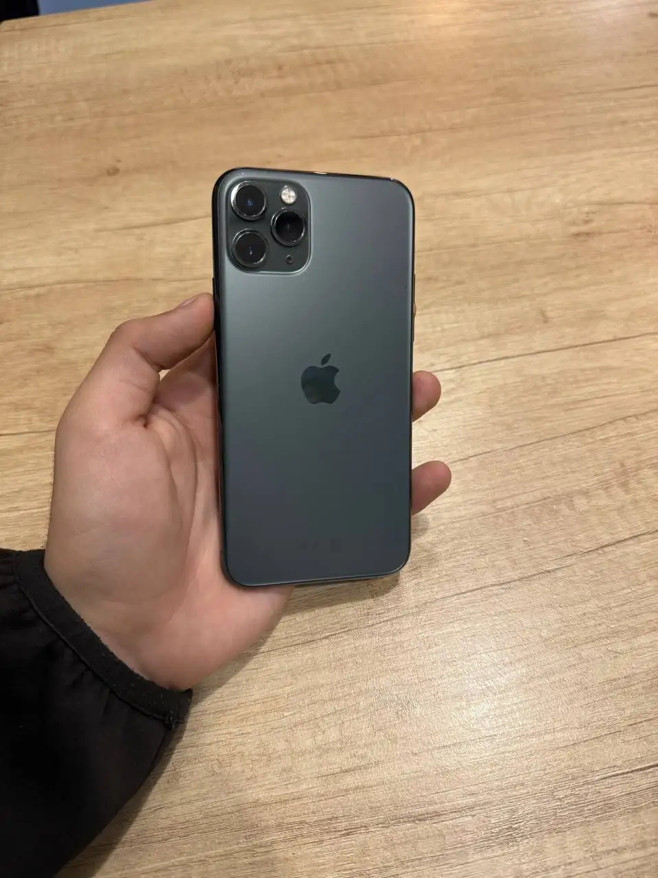 Продажа б/у iPhone 11-15 Pro в идеальном состоянии - Смартфоны (Электроника) в Иваново