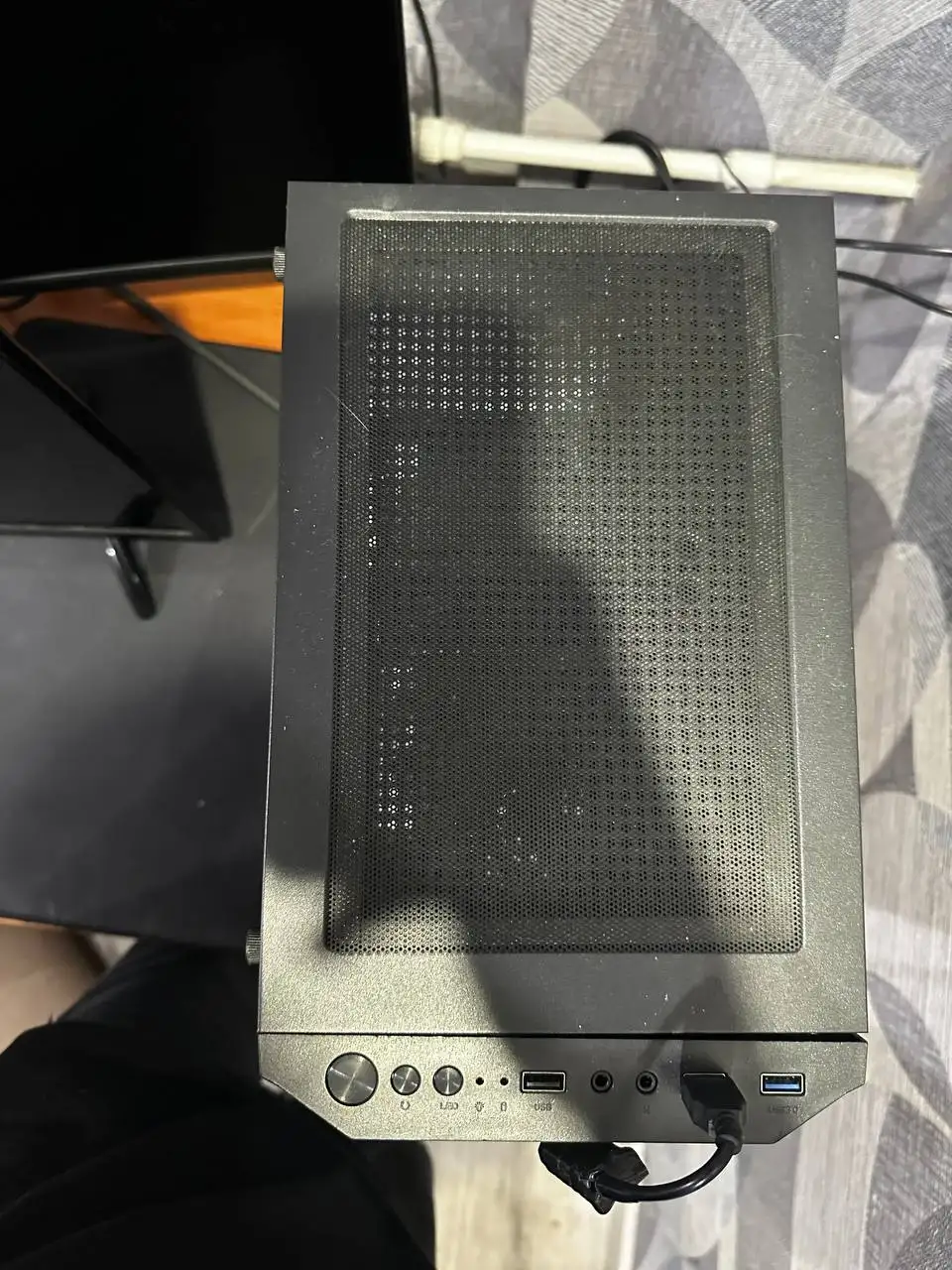 Мощный игровой ПК с GTX 1080 Ti и монитором - Компьютеры и комплектующие (Электроника) в Иваново