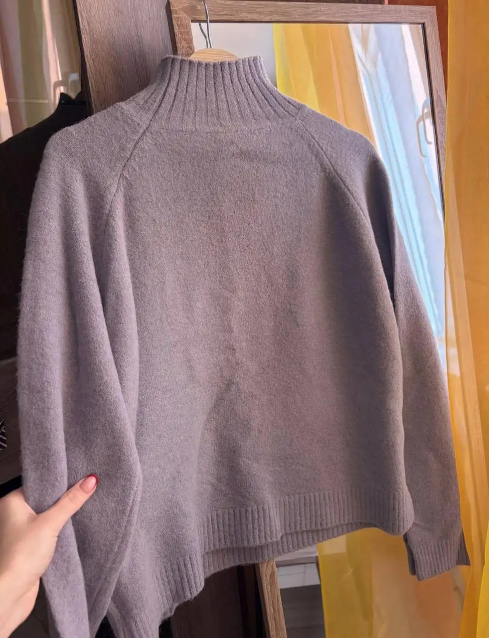 Продам женский свитер новый серого цвета - Верхняя одежда (Одежда) в Иваново