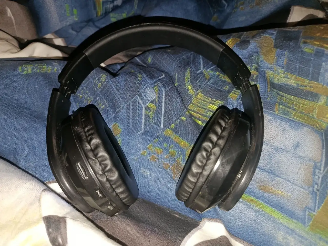 Продам беспроводные наушники с шумоподавлением - Аудиотехника (Электроника) в Иваново