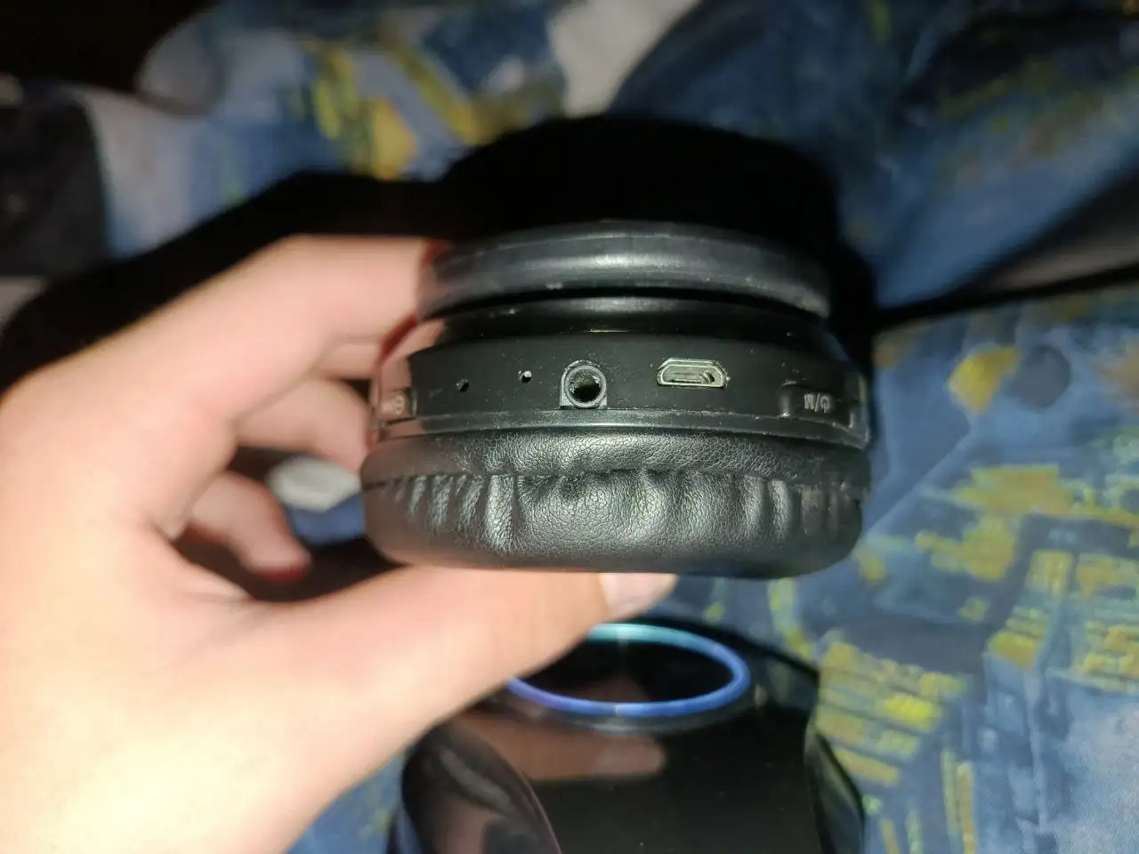 Продам беспроводные наушники с шумоподавлением - Аудиотехника (Электроника) в Иваново