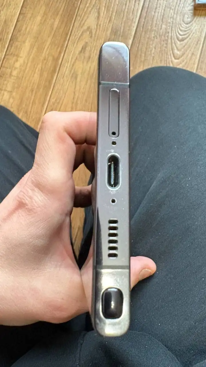 Продам Samsung S23 Ultra с чехлами - Смартфоны (Электроника) в Иваново