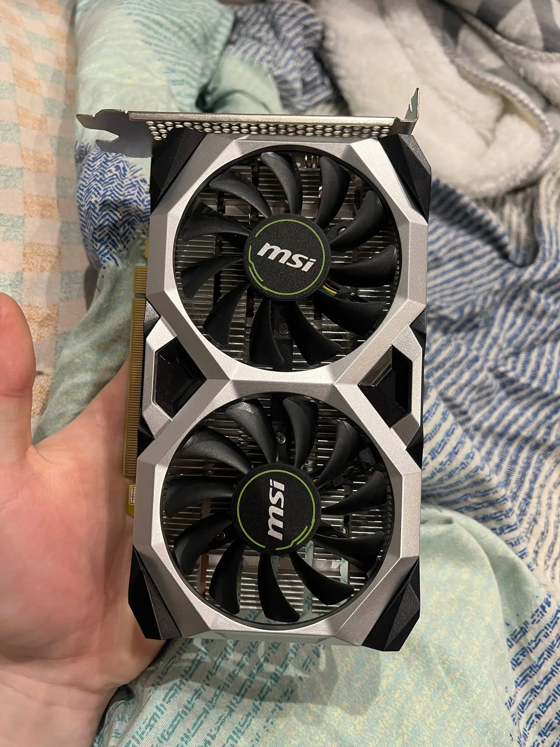 Продам или обменяю срочно - Барахолка в Иваново