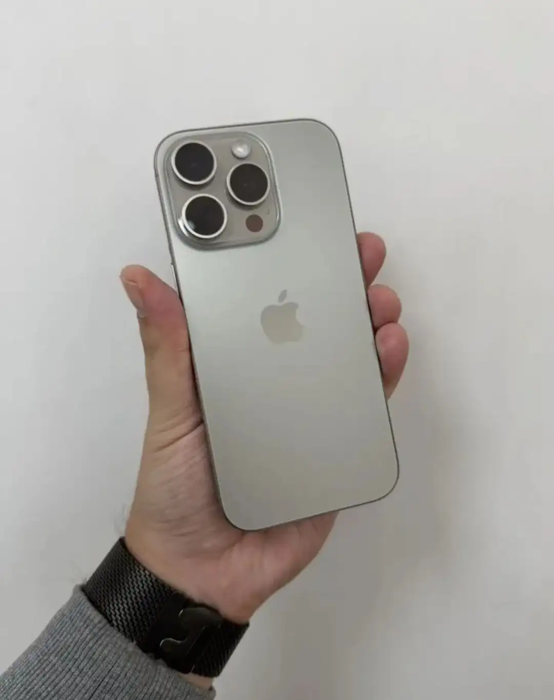 iPhone 16 Pro 256GB - Смартфоны (Электроника) в Иваново
