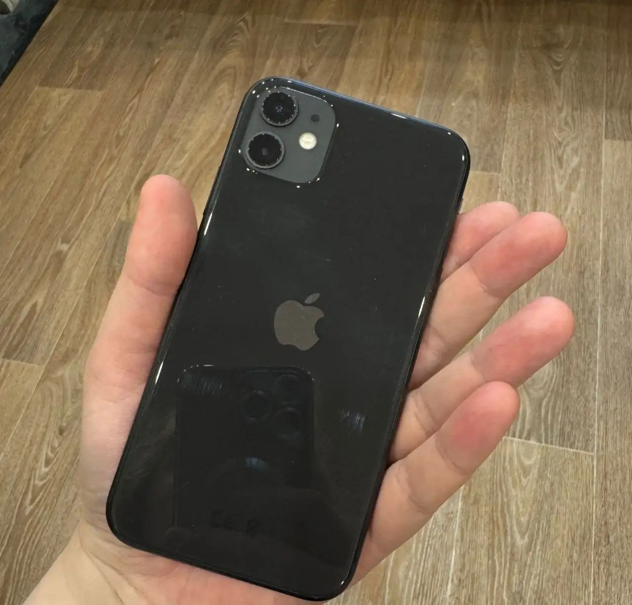 iPhone 11 128GB с потертостями - Смартфоны (Электроника) в Иваново