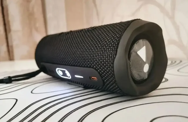 Продам JBL Flip 6 - Электросамокаты в Иваново
