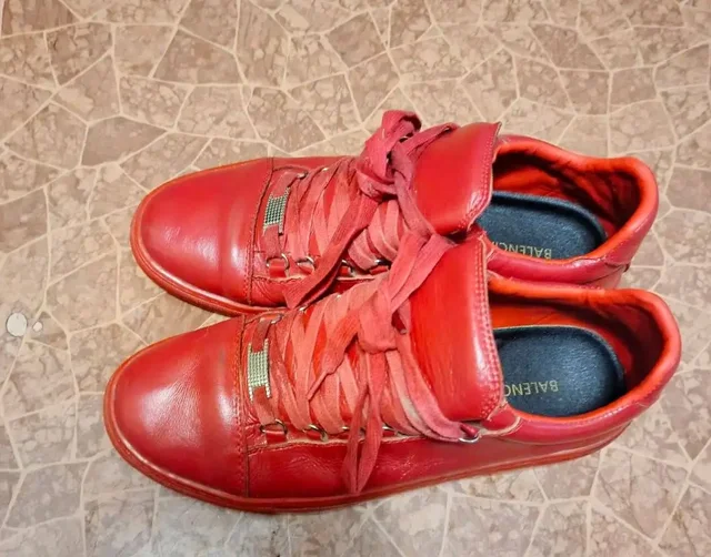 Balenciaga arena low red 43 размера - частное объявление в Иваново