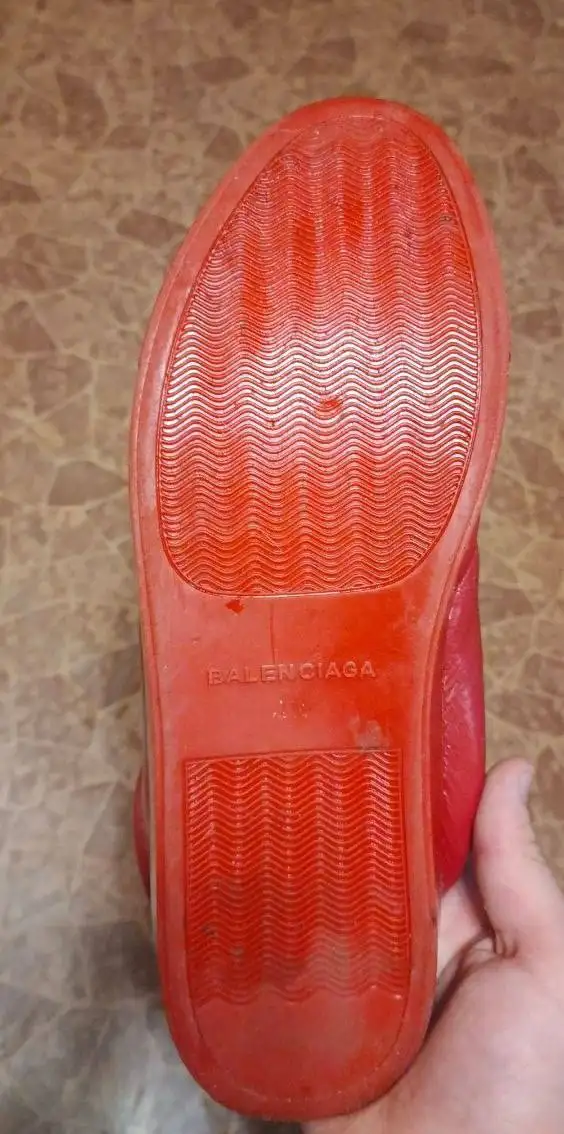 Balenciaga arena low red 43 размера - Обувь (Одежда) в Иваново