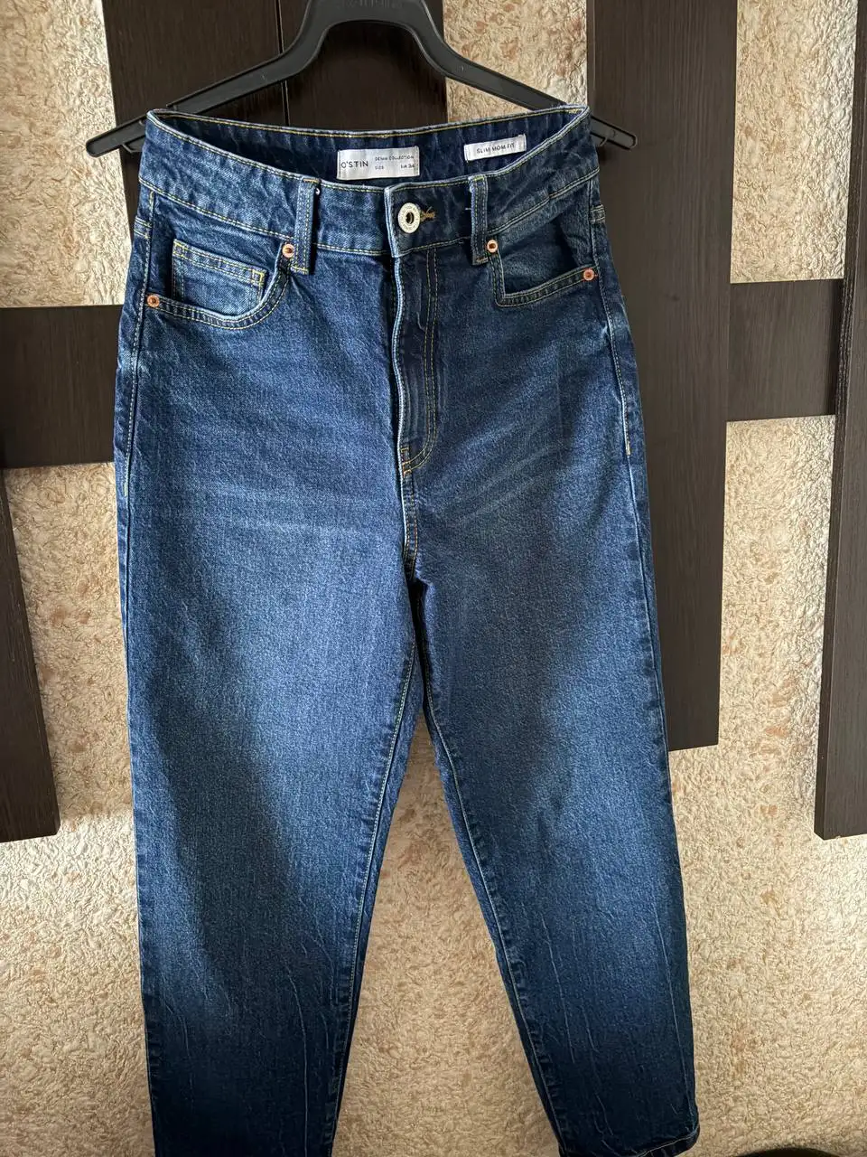 Стильные женские джинсы Mom Fit O'STIN - Женская одежда (Одежда) в Иваново
