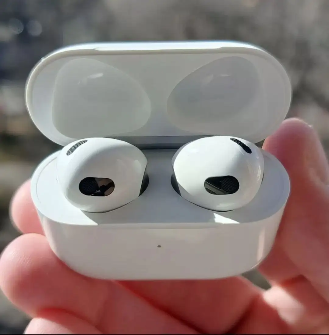 Качественная реплика AirPods 3 - Электроника в Москва