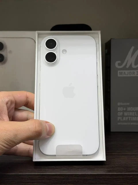 iPhone 17 256GB White с дефектом корпуса - частное объявление в Иваново