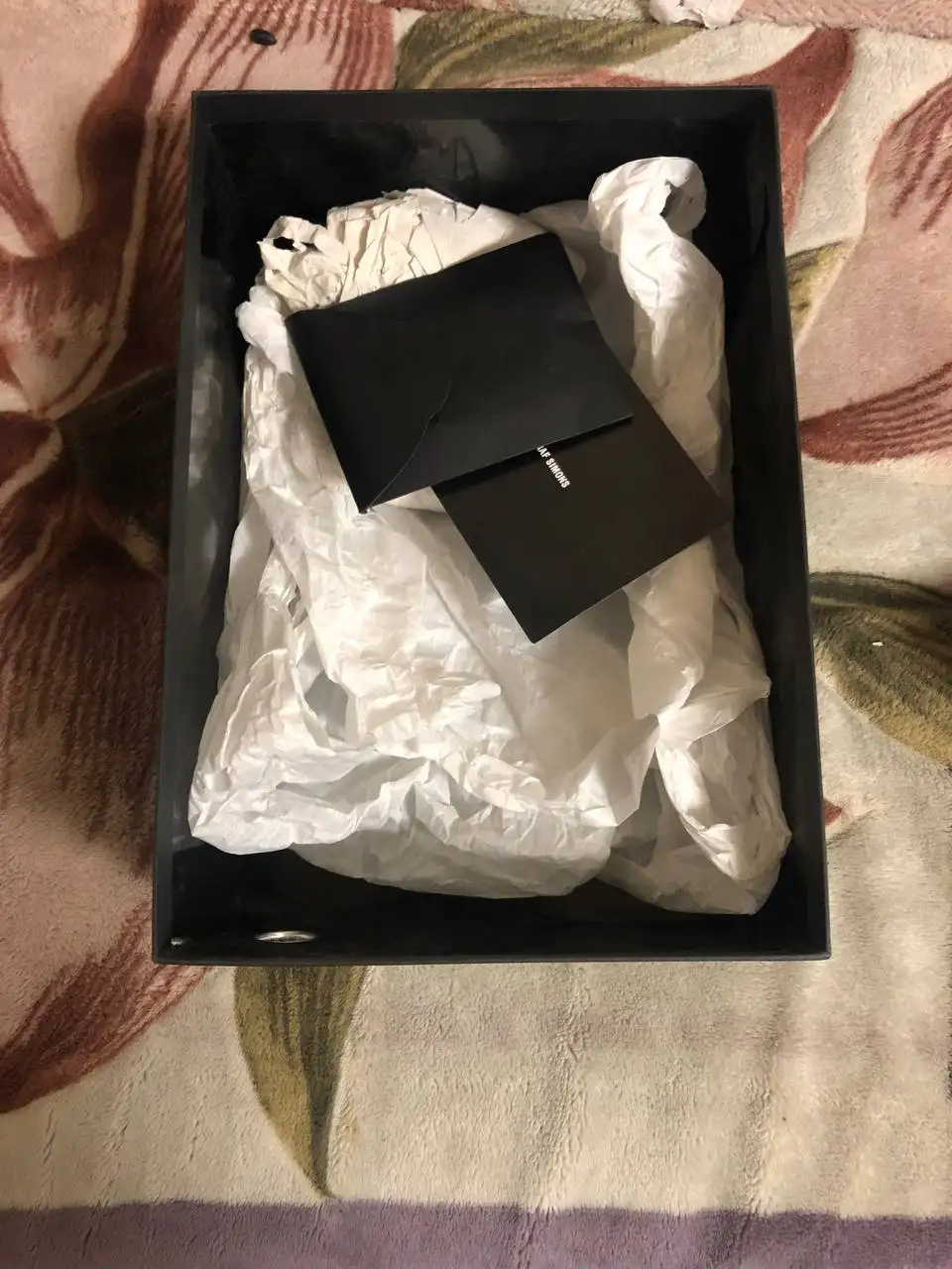 Раф Симонс x Adidas Ozweego (Скарлет) 43 размер - Обувь (Одежда) в Иваново