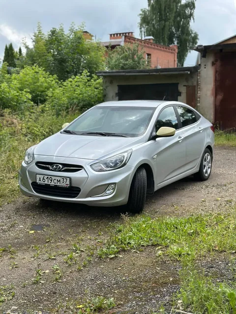 Hyundai Solaris 1.6 МКПП Comfort 2013 - Авто в Иваново