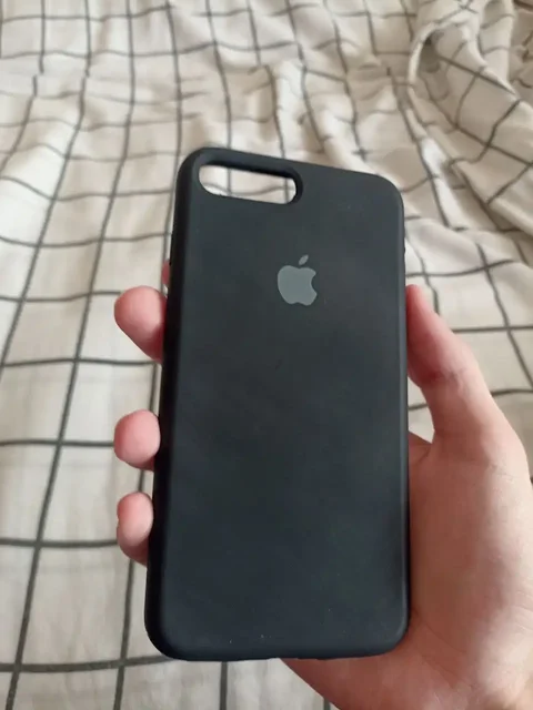 Чехол на iPhone 8+ - частное объявление в Иваново