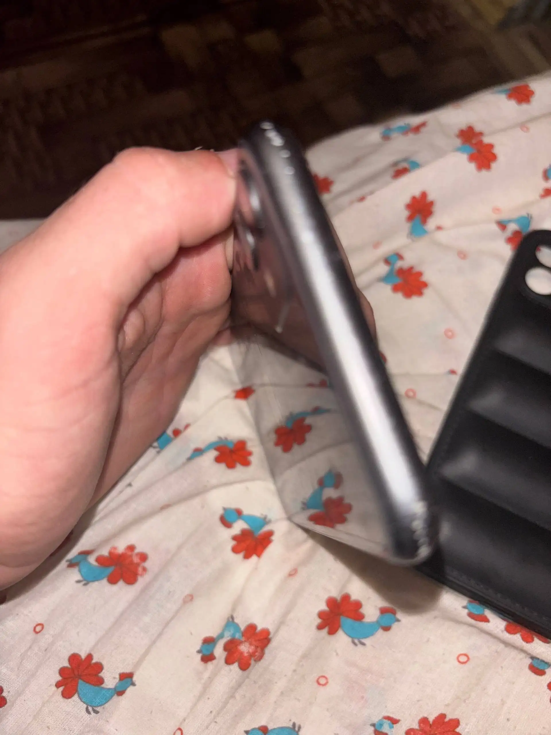 iPhone 11 с проблемами (не включается) - Смартфоны и телефоны (Электроника) в Иваново
