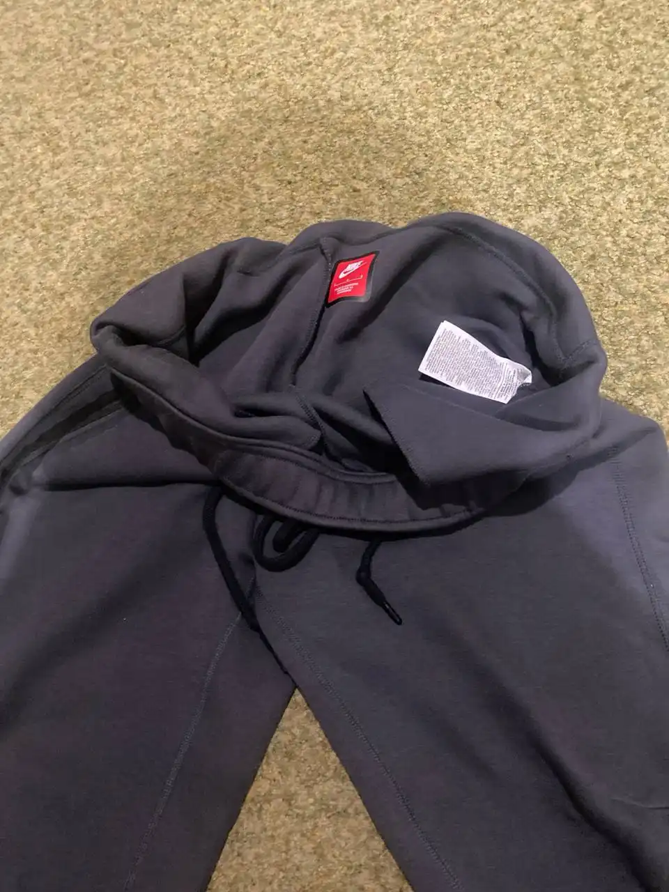 Продажа штанов Nike Tech Fleece 48 размер M