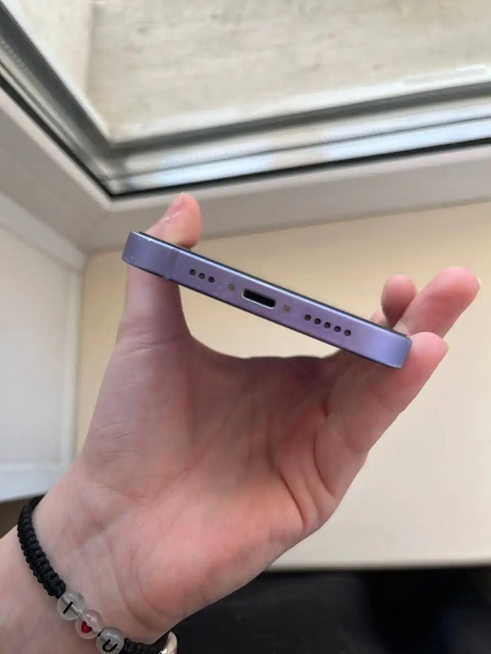 Продам фиолетовый iPhone 12 128ГБ - Смартфоны и телефоны (Электроника) в Кемерово