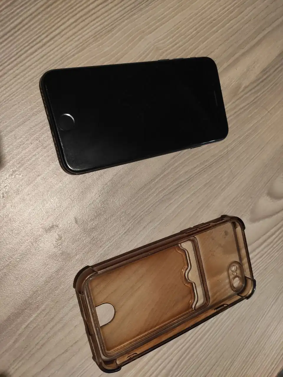 Продам iPhone 7 32GB - Смартфоны (Электроника) в Кемерово