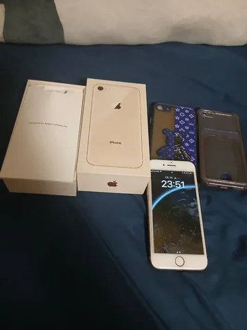 Продам Айфон 8 в отличном состоянии - Игровые консоли в Кемерово