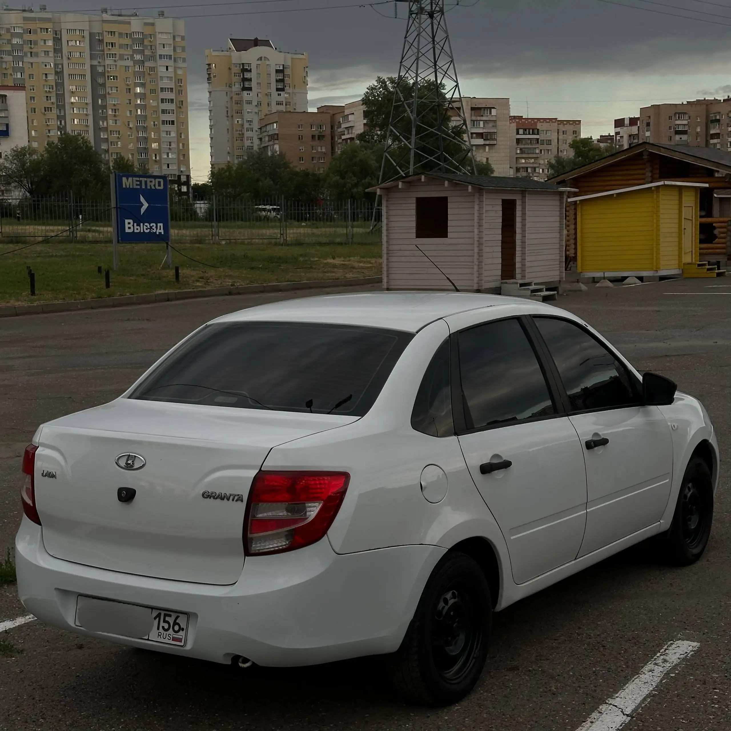 Lada Granta 2016 белое облако - Легковые автомобили (Авто) в Оренбург