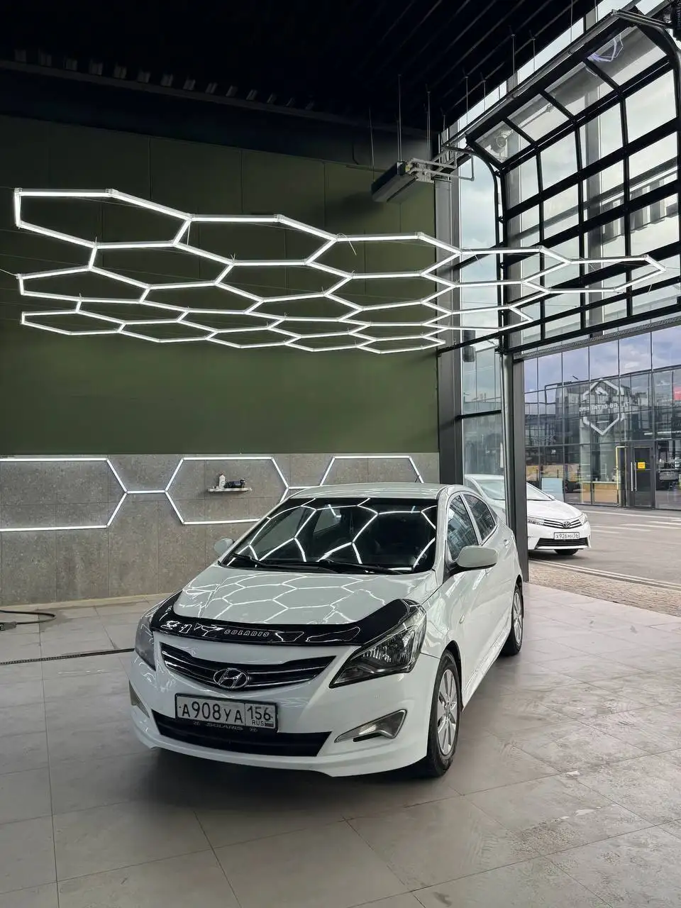 Hyundai Solaris 2014 - Авто в Оренбург