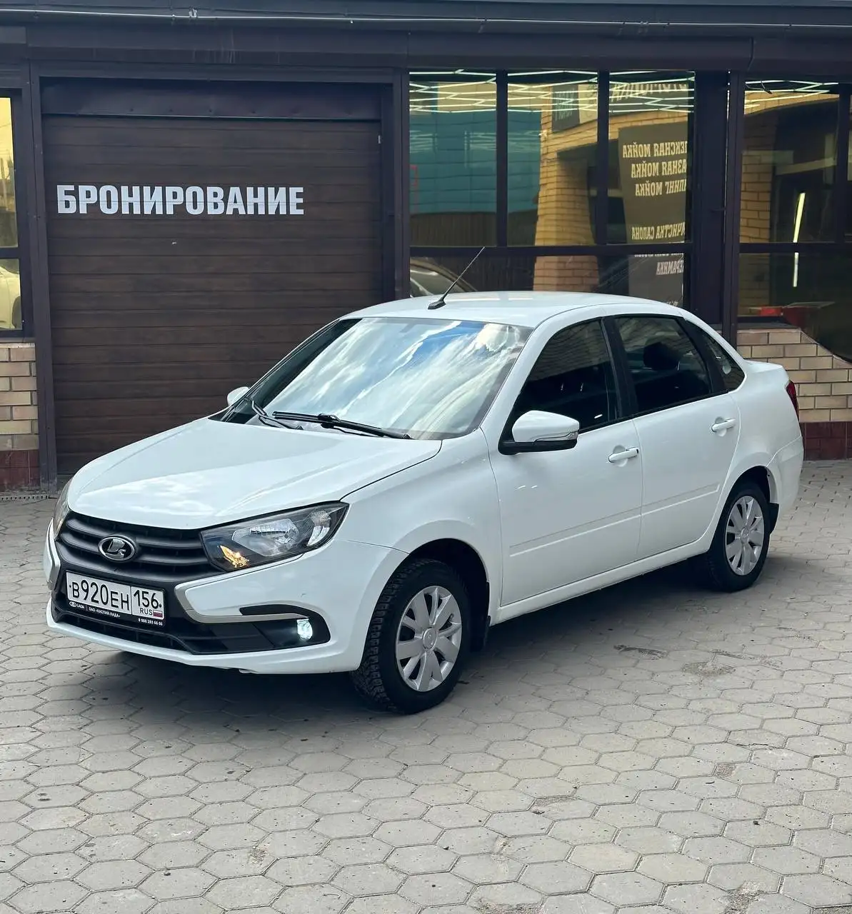 Лада Гранта 2022 - Легковые автомобили (Авто) в Оренбург