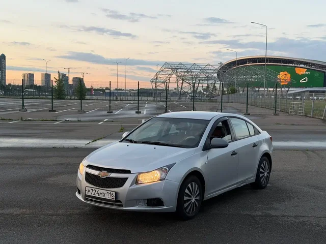 Chevrolet Cruze 2012 1.6 - Легкові автомобілі в Казань