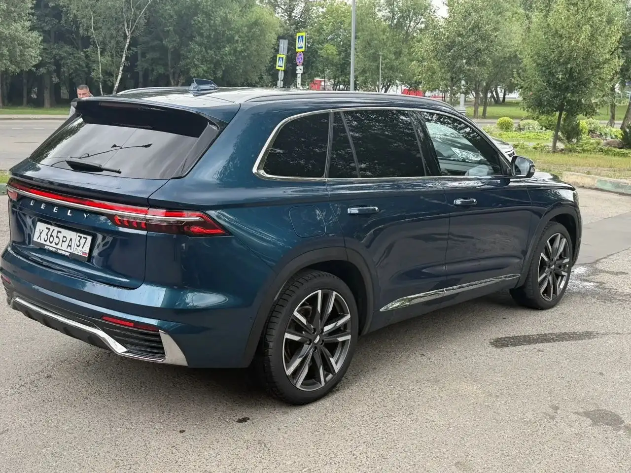 Джели Маджаро 2023 - Легковые автомобили (Авто) в Москва