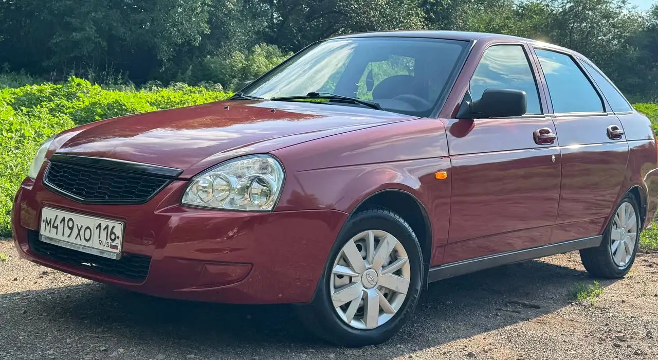 Lada Priora 2010 - Легковые автомобили (Авто) в Новотроицк