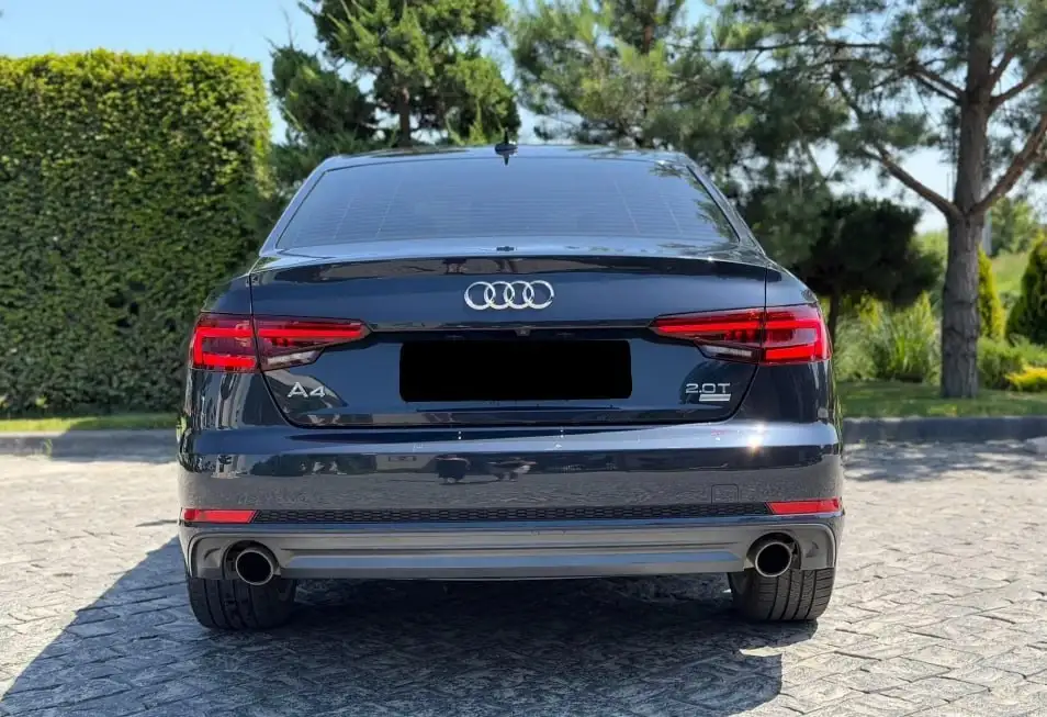 Audi A4 B9 2018 г.в. в отличном состоянии - Легковые автомобили (Авто) в Оренбург