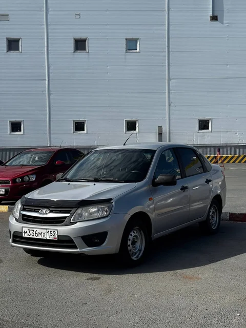 Lada Granta 2013 г.в. седан автомат - Авто в Оренбург