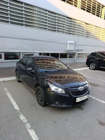 Выкуплен Chevrolet Cruze с одним хозяином и зеленой базой - Авто в Оренбург