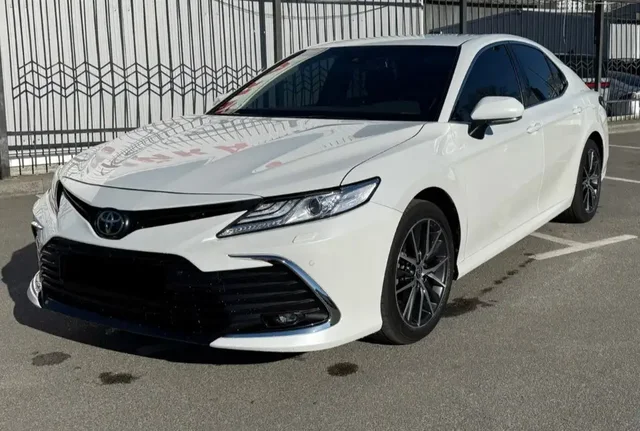 Продам Toyota Camry 70 2021 - Авто в Оренбург