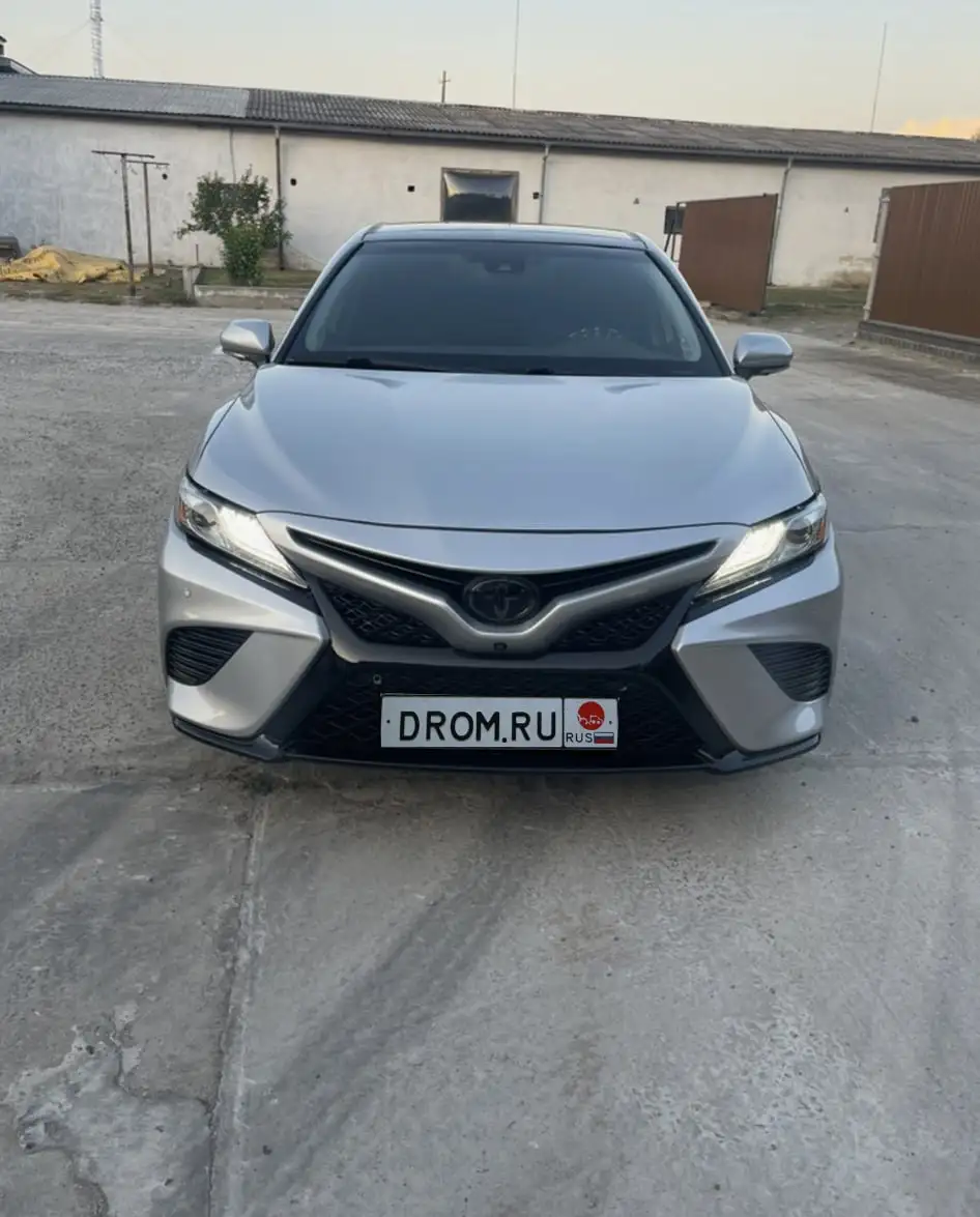 Toyota Camry 2019 заряженная - Toyota (Авто) в Оренбург